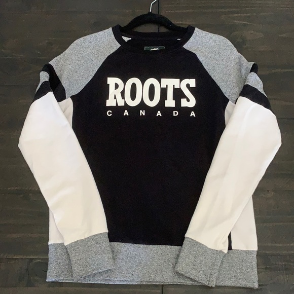 Roots Canada black, grey, white crew sweatshirt - Picture 3 of 4